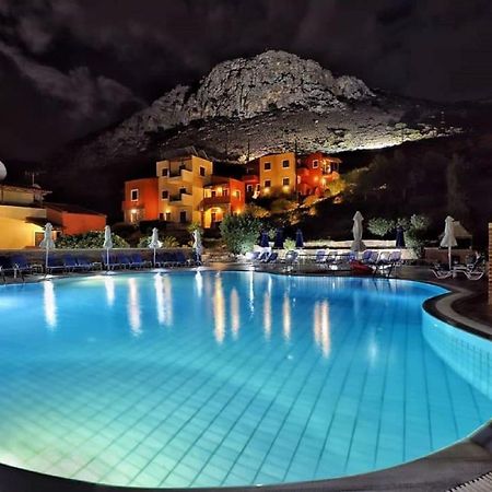 Amazones Driades Apartments Piskopiano Bagian luar foto
