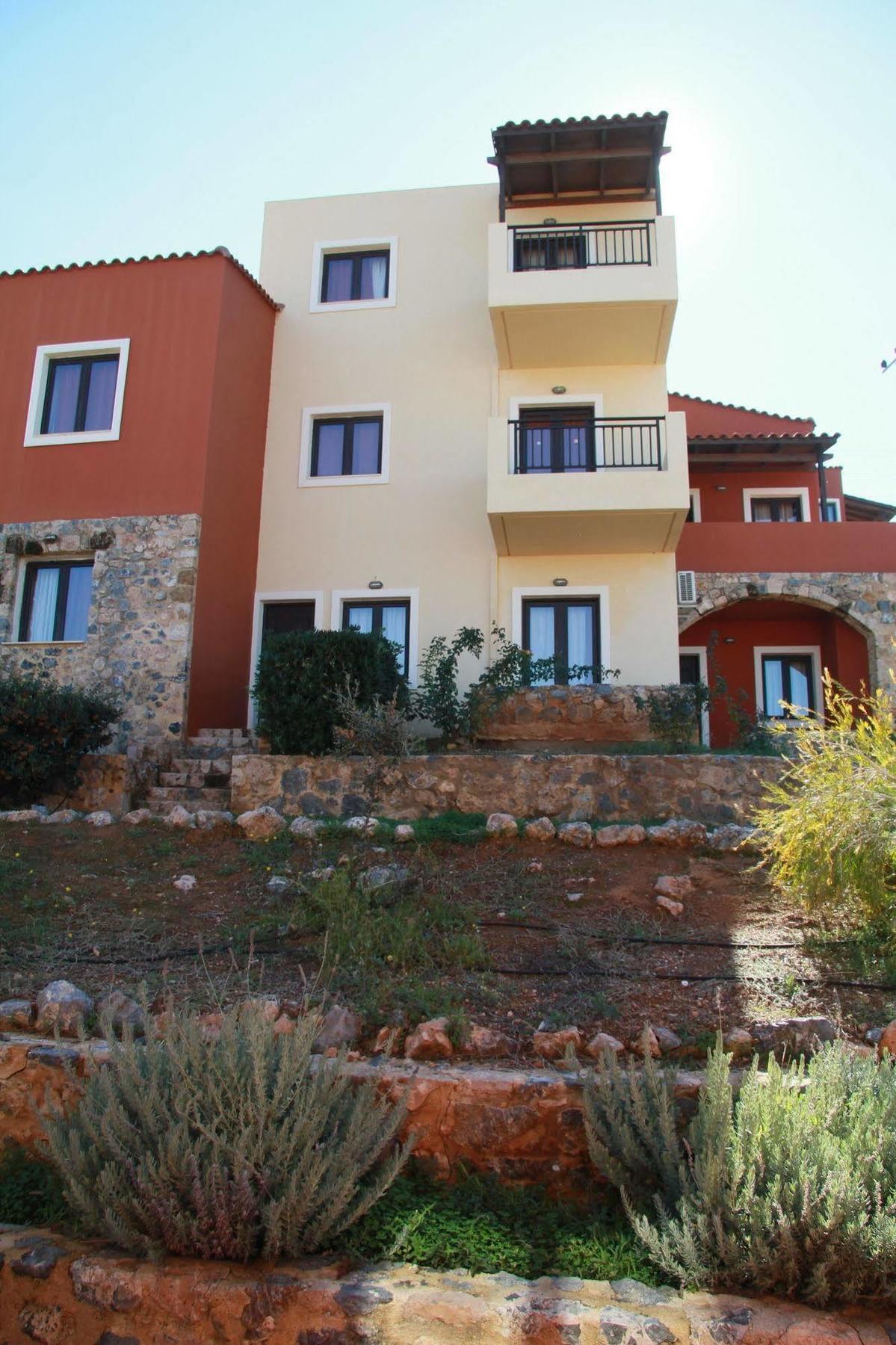 Amazones Driades Apartments Piskopiano Bagian luar foto